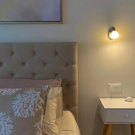 Casa Mar - - *
