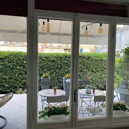 Casa Mar - - *