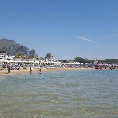 Casa Mar - - * Terracina