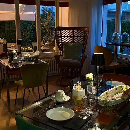 Casa Mar - - 3* טרצ'ינה